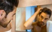 Implante capilar masculino: o que é e quem pode fazer?